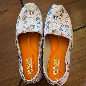 Bob’s for Dogs by Sketchers.  Womens size 9.